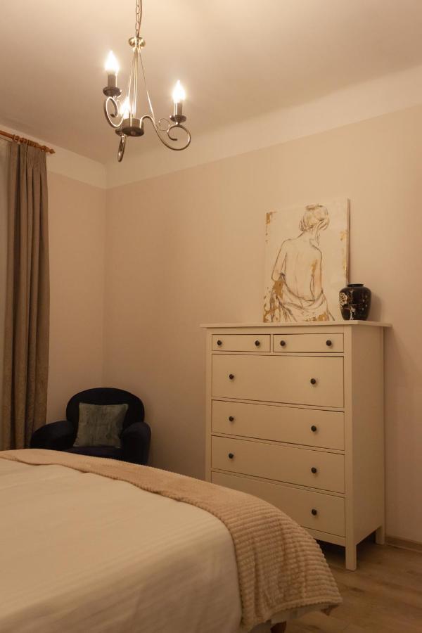 Cozy Family Apartments Брашов Екстериор снимка